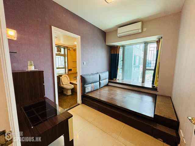 Tung Chung - Caribbean Coast Phase 1 Monterey Cove Tower 2 11
