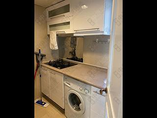 Sheung Wan - Queen's Terrace 06