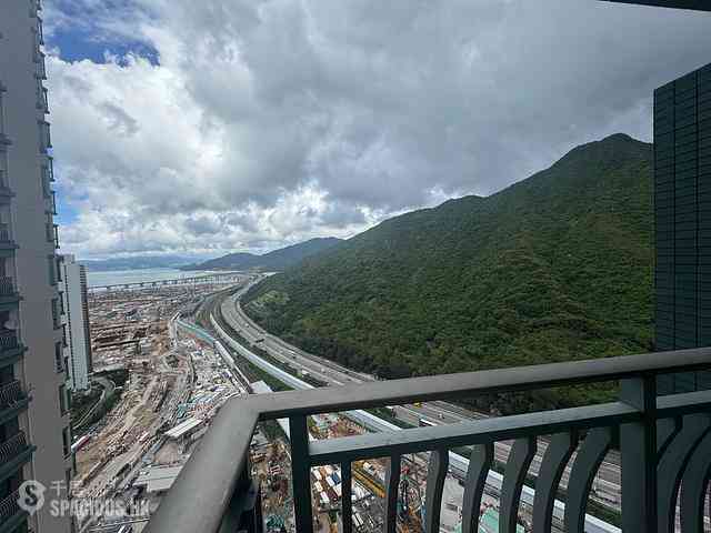 Tung Chung - Caribbean Coast Phase 1 Monterey Cove Tower 3 04