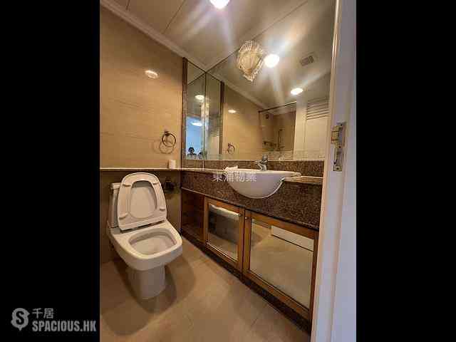 Tung Chung - Caribbean Coast Phase 1 Monterey Cove Tower 5 03
