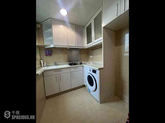 Tung Chung - Caribbean Coast Phase 1 Monterey Cove Tower 5 04