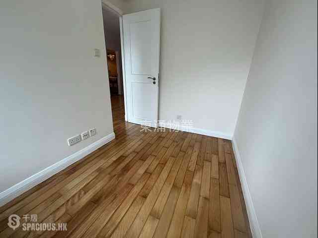 Tung Chung - Caribbean Coast Phase 1 Monterey Cove Tower 5 07