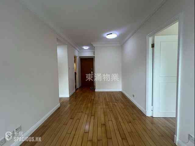 Tung Chung - Caribbean Coast Phase 1 Monterey Cove Tower 5 08