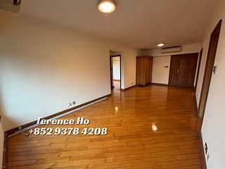 Yau Ma Tei - King'S Park Villa Block 7 03