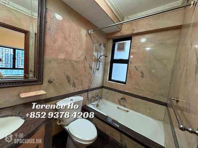 Yau Ma Tei - King'S Park Villa Block 7 08