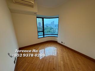 Yau Ma Tei - King'S Park Villa Block 7 10