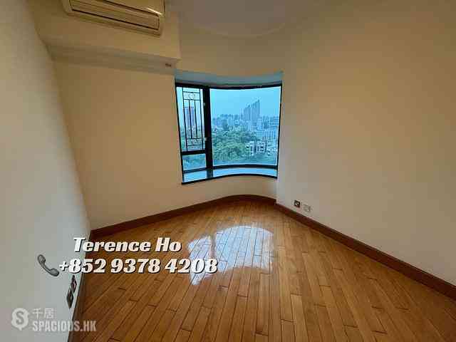 Yau Ma Tei - King'S Park Villa Block 7 10
