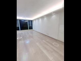 Tai Po - Parc Versailles Phase 1 03