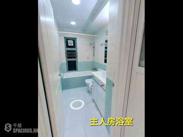 Tai Po - Parc Versailles Phase 1 08