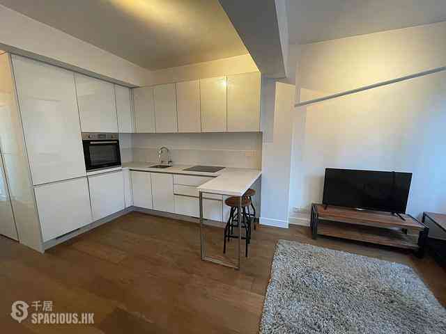 Sheung Wan - 58, Queen's Road West 16