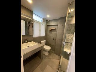 Sheung Wan - 58, Queen's Road West 22