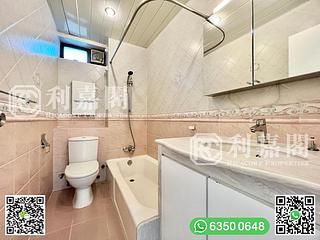 Clear Water Bay - Rise Park Villas 17