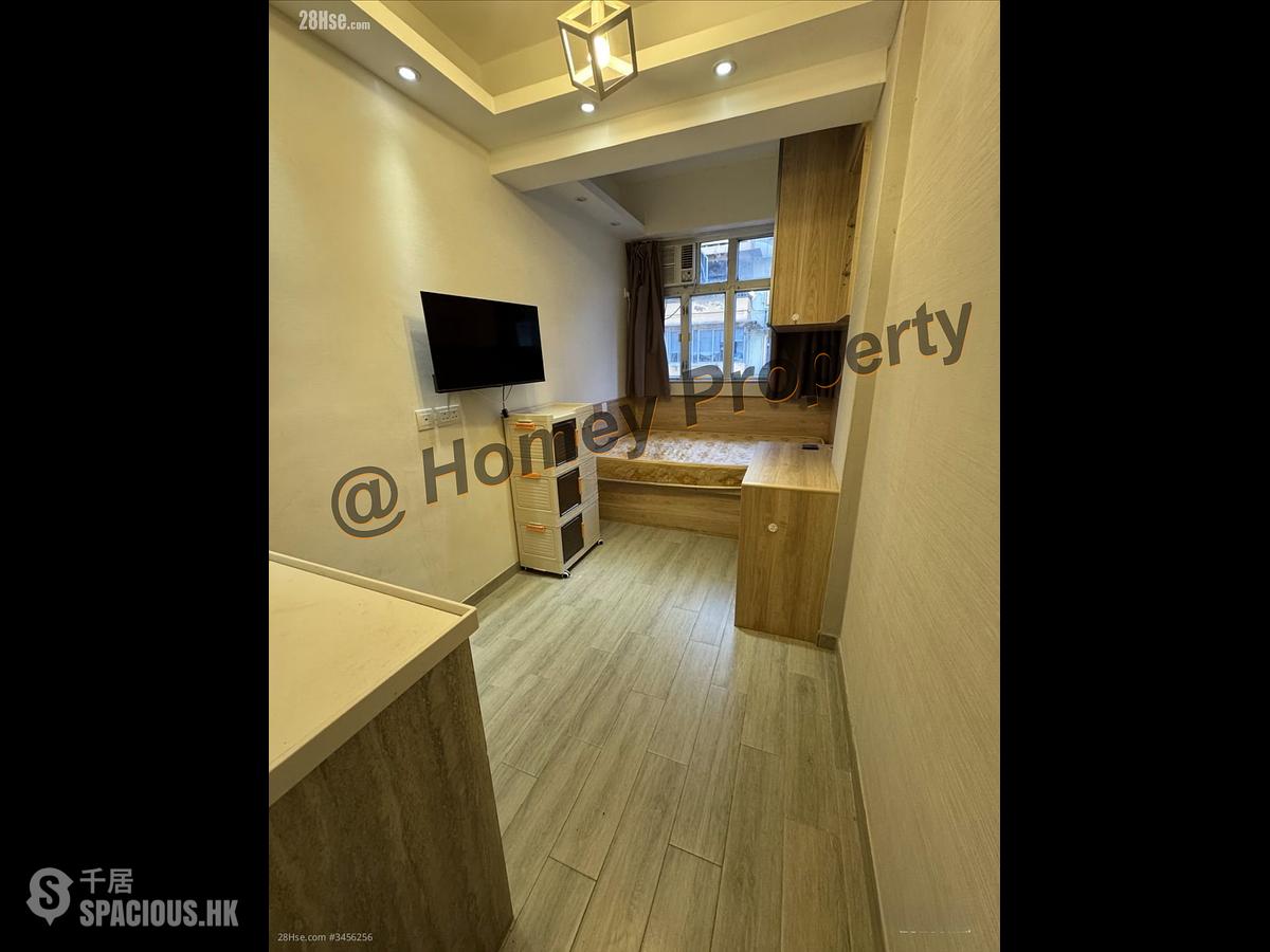 Prince Edward - Jean House 01