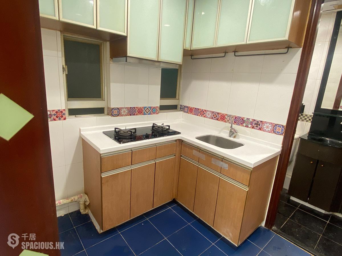 Causeway Bay - Wing Wah Building 01