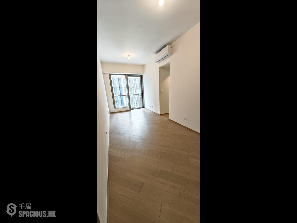 Lohas Park - Lohas Park Phase 11B Villa Garda I Block 1 (1A) 01