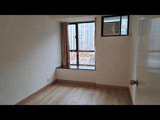 Mid Levels Central - The Grand Panorama Block 2 05