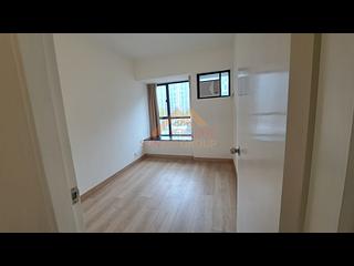 Mid Levels Central - The Grand Panorama Block 2 14
