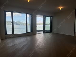 Ap Lei Chau - The Corniche 03