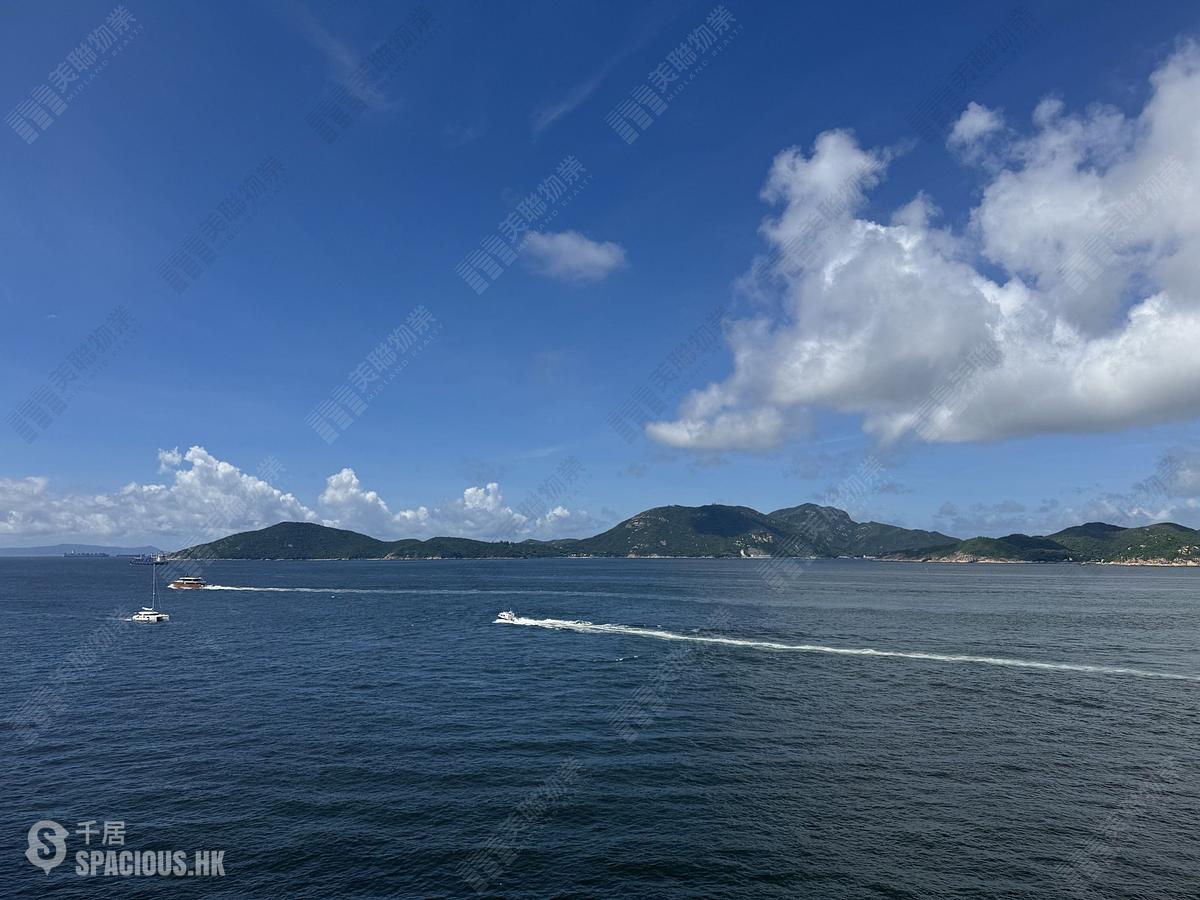 Ap Lei Chau - The Corniche 01