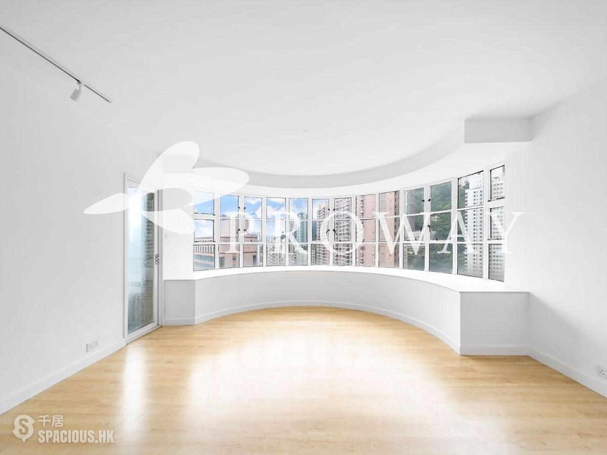 Mid Levels Central - Garden Terrace 01