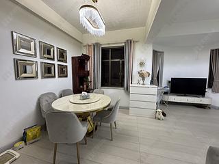 Mid Levels Central - Pak Fai Mansion 03