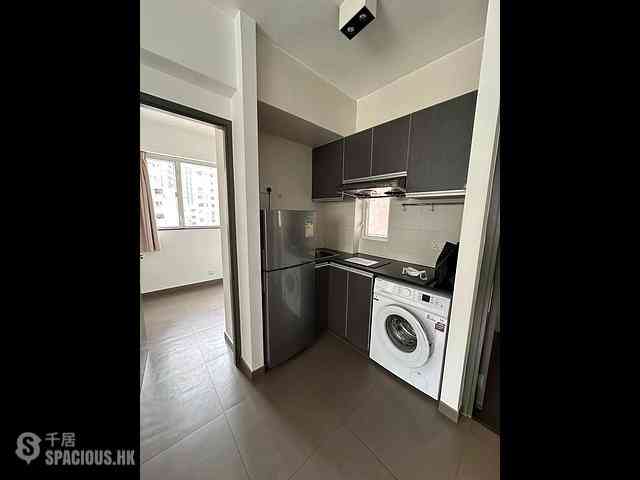 Kennedy Town - Sands House 05