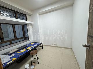 Sai Ying Pun - Liang Ga Building 04
