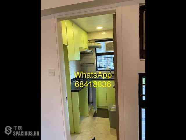 Sai Ying Pun - Lai Yin Court 01