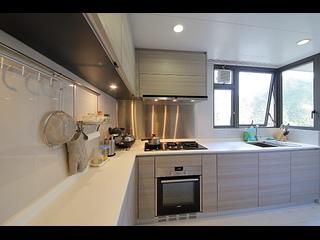 Tung Chung - The Visionary 04