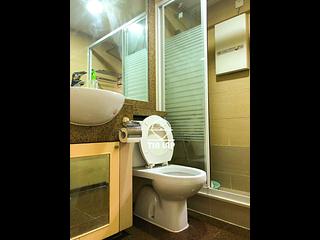 Sheung Wan - Queen's Terrace 13