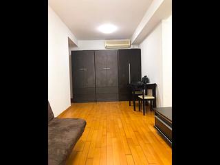 Sheung Wan - Queen's Terrace Block 2 03