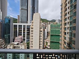 Wan Chai - J Residence 09