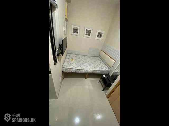 Causeway Bay - Po Wing Building Block 61-73 Lee Garden Road 01