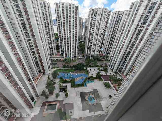 Tai Koo Shing - Tai Koo Shing Kao Shan Terrace 03