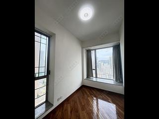 Tai Kok Tsui - The Hermitage Block 2 04