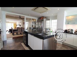 Discovery Bay - Discovery Bay Phase 1 Beach Village Headland Drive 09