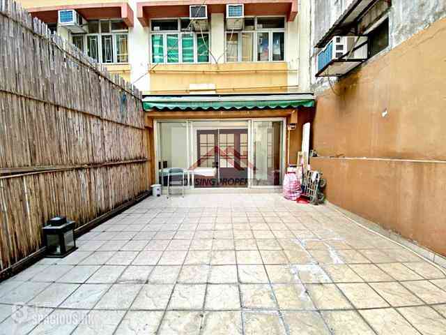 Sheung Wan - Shing Wan Building 01