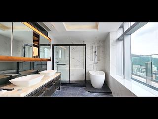 Wong Chuk Hang - Marinella 06
