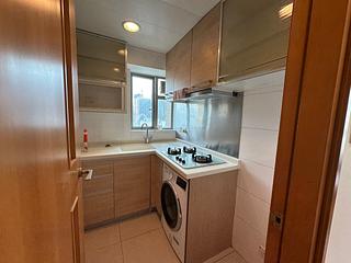 Wan Chai - The Zenith Phase 1 Block 1 04