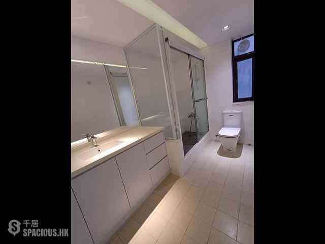 Causeway Bay - Sik King House 12