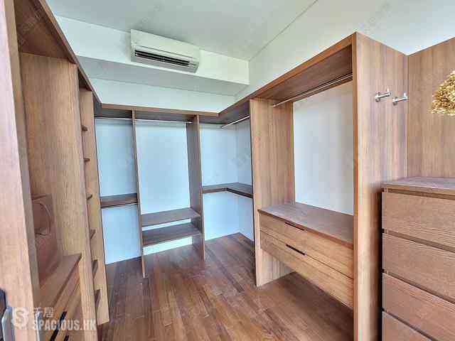 Repulse Bay - Overbays 05