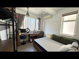 Sai Ying Pun - 25, High Street 02
