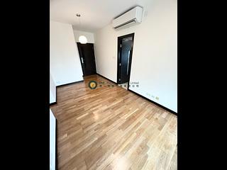 Sai Ying Pun - Centre Place 03
