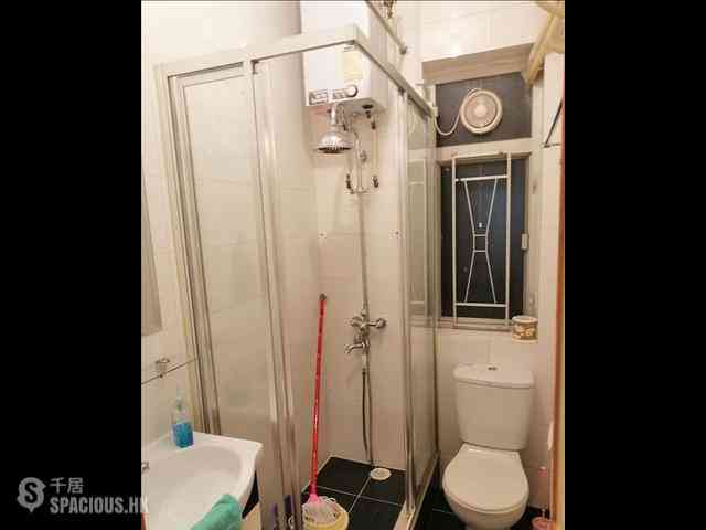 Wan Chai - Ying Lee Mansion 07