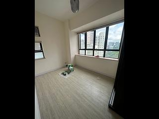 Mid Levels Central - Robinson Heights Block 3 04