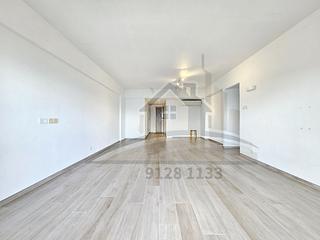 Mid Levels West - Realty Gardens 08