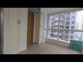 Shek Tong Tsui - Eight South Lane 05