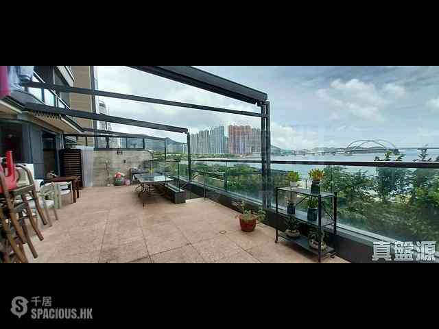 Tseung Kwan O - Alto Residences Block 1 01