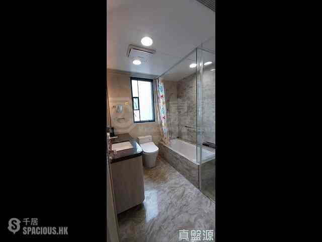 Tseung Kwan O - Alto Residences Block 1 03