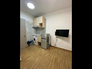 Mong Kok - Lee Kwan Building 02